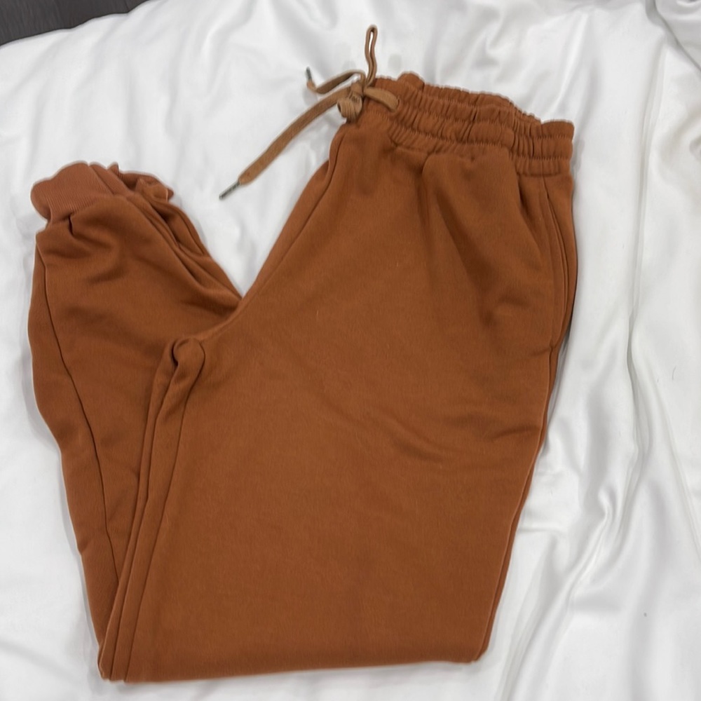 Miss Lola Brown Sweatpants